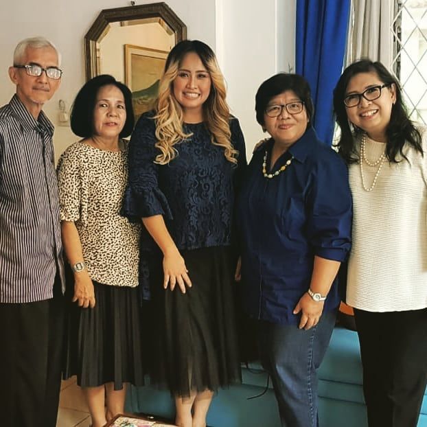 Vakum dari Dunia Hiburan, Inilah 9 Potret Terbaru Pinkan Mambo