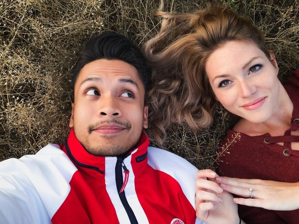 Mesranya Bikin Iri, Ini 10 Potret Randy Pangalila Bareng Istri