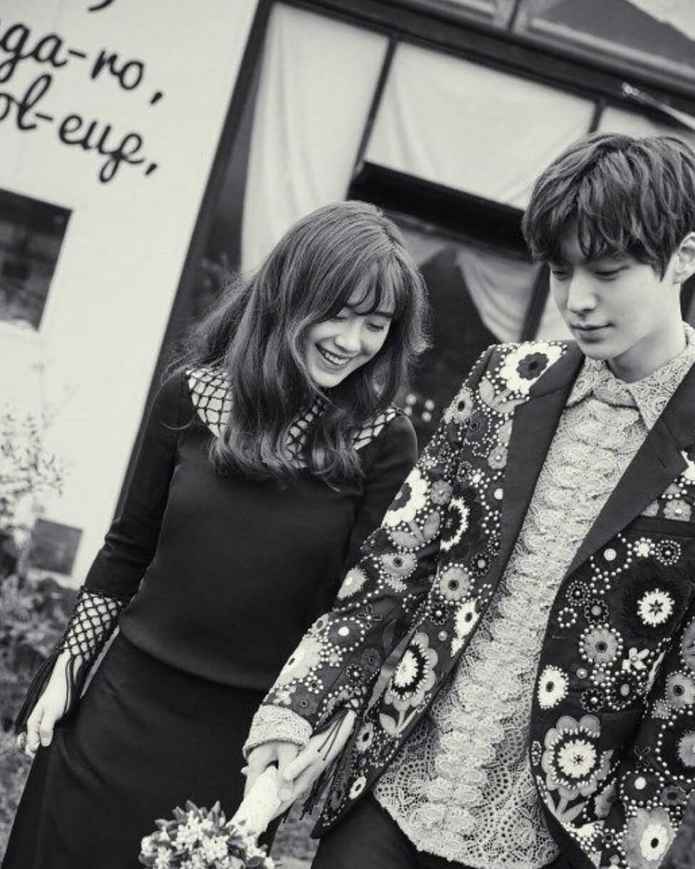 Dikabarkan Bercerai, 10 Kebersamaan Goo Hye Sun dan Ahn Jae Hyun