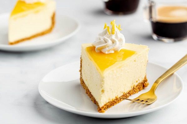 8 Kiat Jitu Supaya Cheesecake Bertekstur Moist Namun Tetap Padat