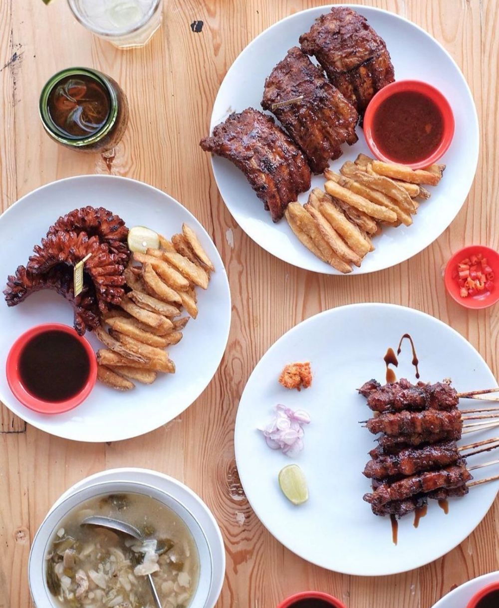 5 Rekomendasi Kuliner Babi di Surabaya, Enak Banget!
