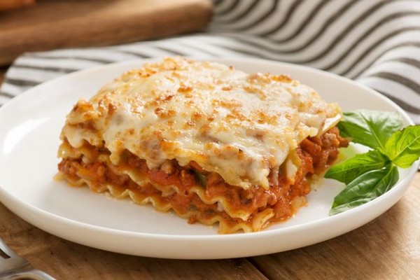 5 Tips Membuat Lasagna Rumahan yang Gak Kalah Enak dari Restoran Mahal