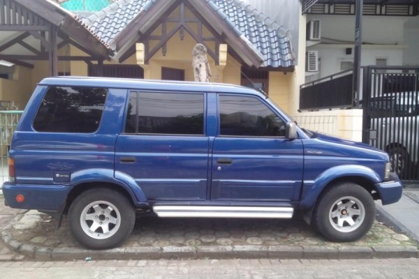 Kapasitas Lega! 5 Mobil MPV Bekas di Bawah Rp50 Juta
