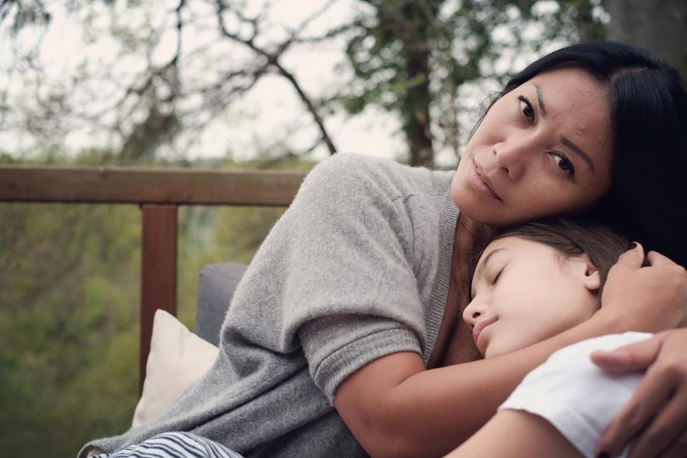 Lama Tinggal Di Prancis 10 Keseruan Anggun C Sasmi Bareng Putrinya