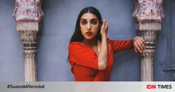 10 pesona rupi kaur, penyair fenomenal dengan bukunya 'milk and honey'