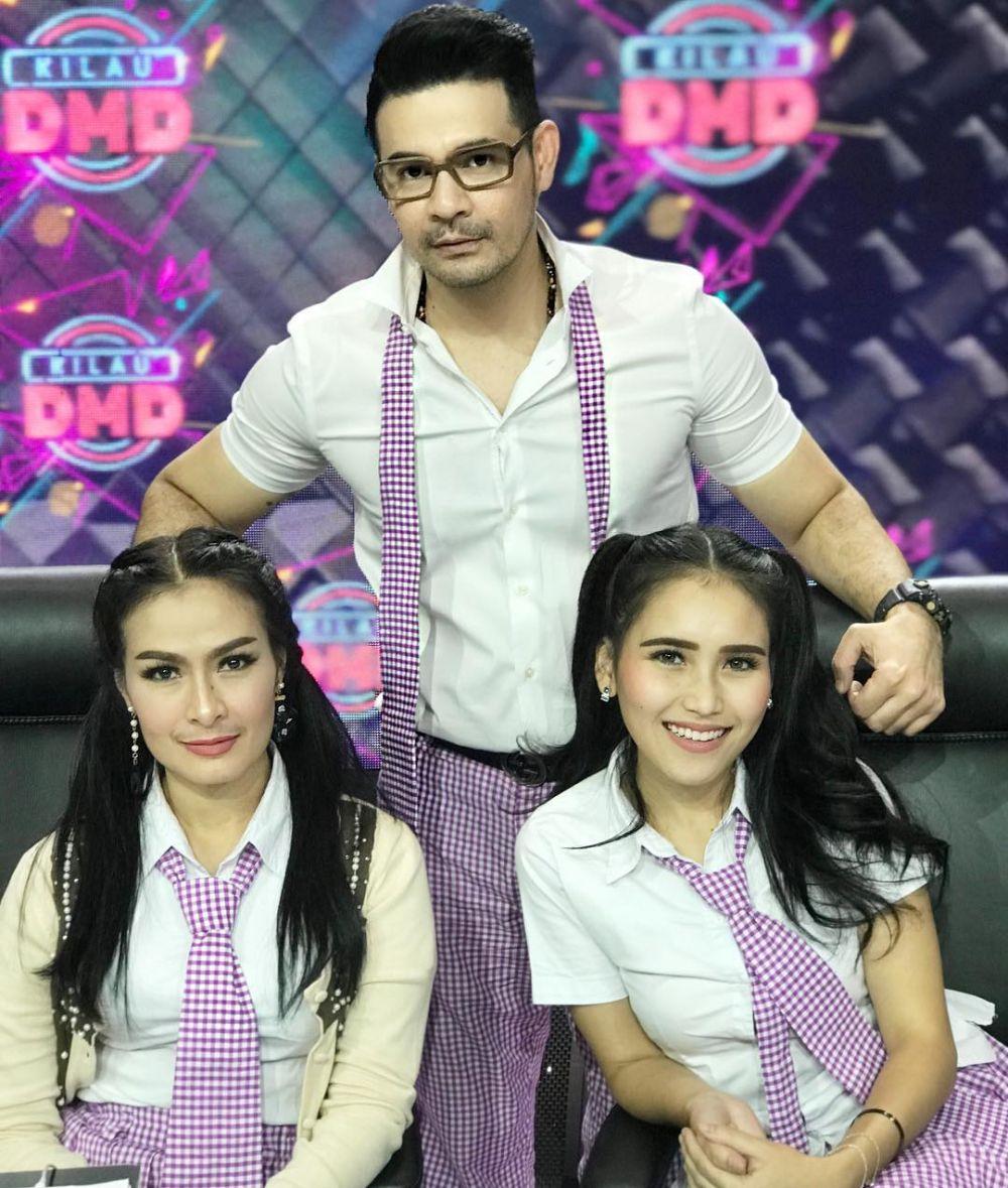 10 Potret Kompak 3 Generasi Dangdut, Iis Dahlia-Beniqno-Ayu Ting Ting