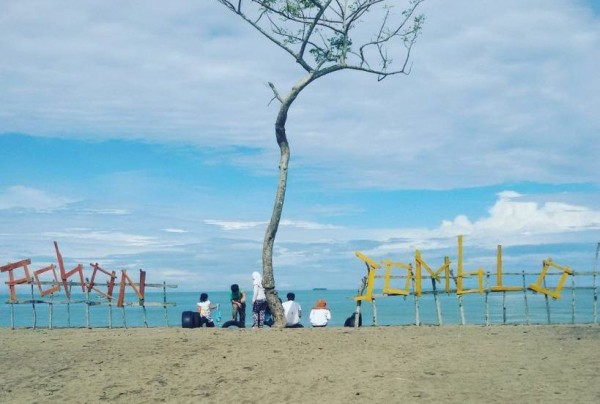 7 Pohon Jomlo di Indonesia yang Punya Pemandangan Instagenic!