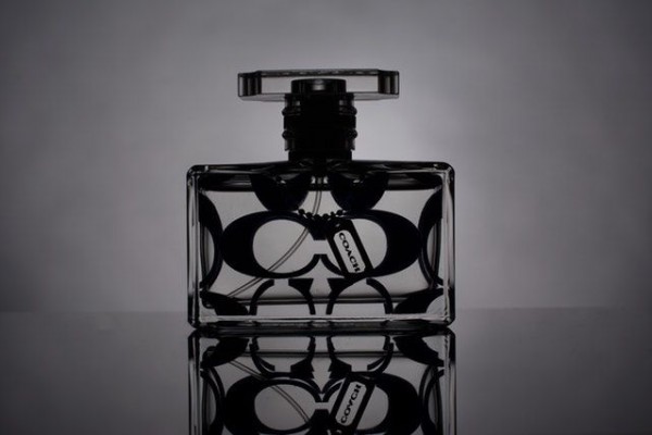 5 Rekomendasi Parfum Wangi Musk yang Perlu Dicoba, Aromanya Misterius!