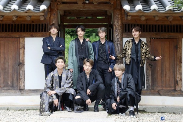 Bak Drama Kolosal, 12 Penampilan Menawan BTS Memakai Hanbok