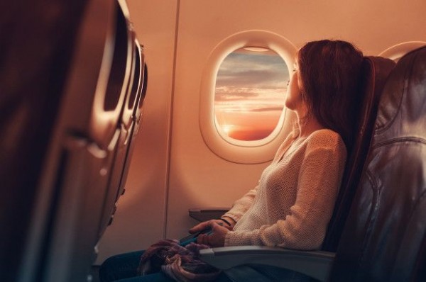 Suka Traveling, Ini 10 Cara Menghindari Jet Lag Saat Berpergian Jauh