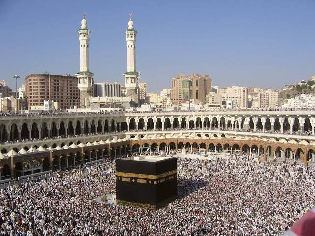 26 Warga Jateng Berangkat ke Makkah Ikut Kloter Pertama Umrah 2022