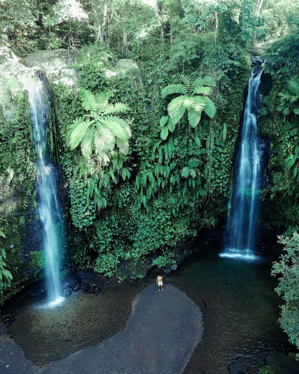 Berwisata ke Benang Stokel dan Benang Kelambu di Lombok Tengah