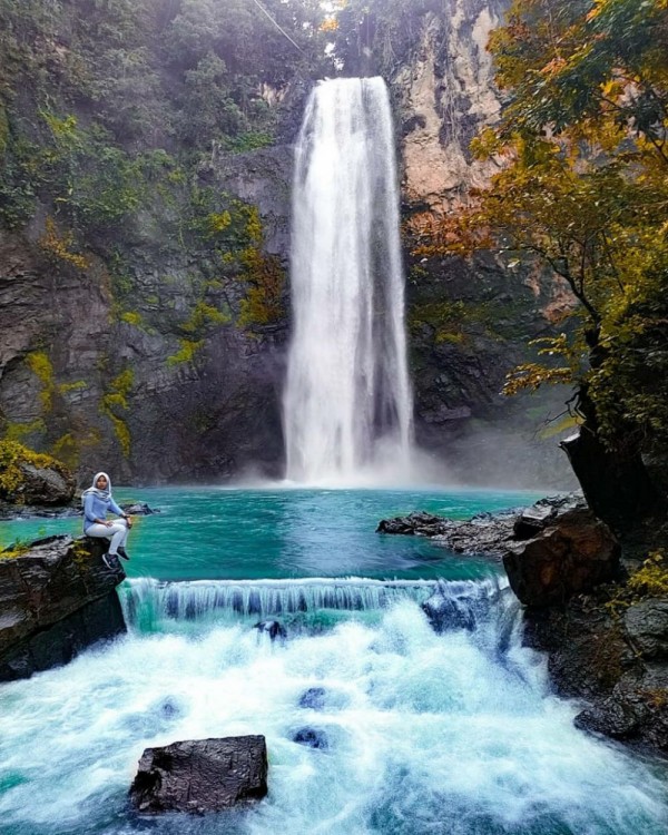 5 Wisata Air Terjun Indah di Lombok, Panorama Alamnya Bikin Betah