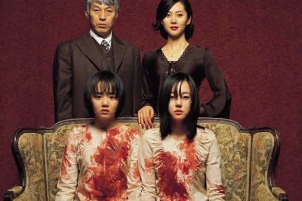 Hasil gambar untuk Film Horor Korea A Tale of Two Sisters