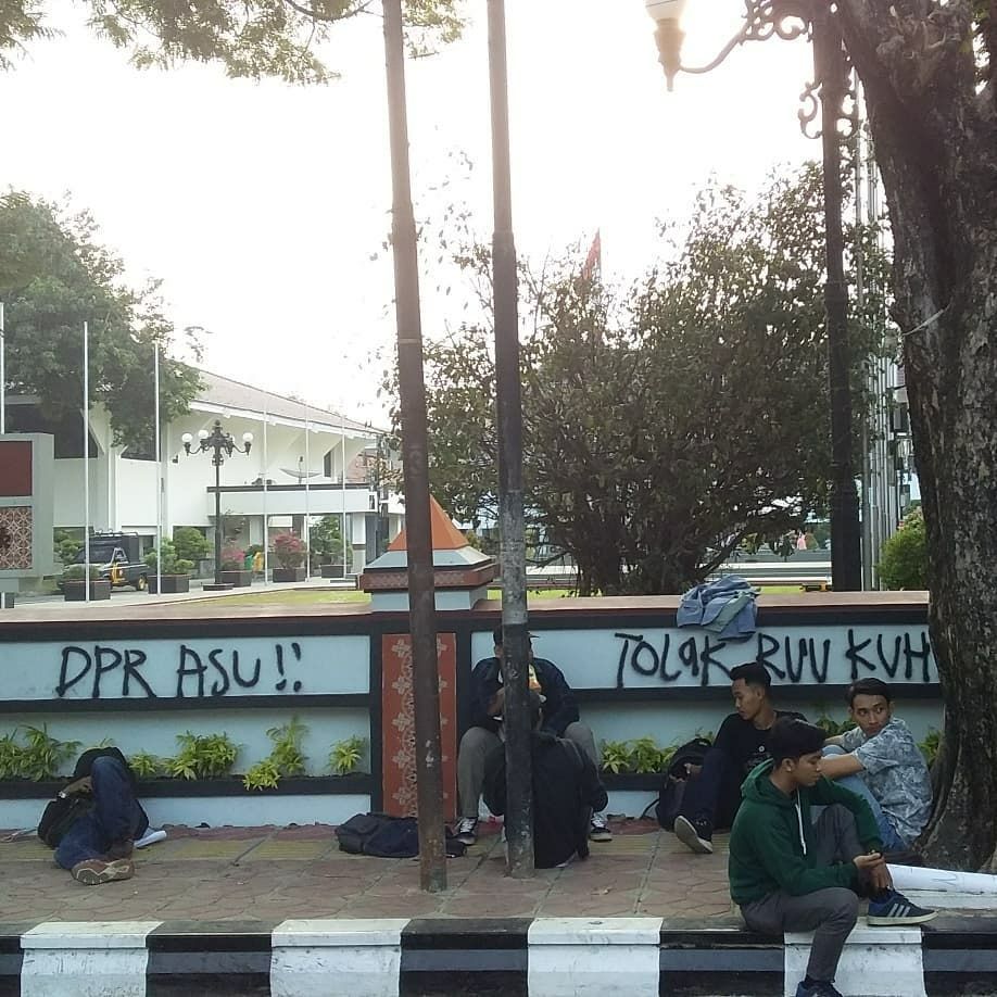 Polda Jabar: Anarko Biang Kericuhan Demonstrasi Bandung