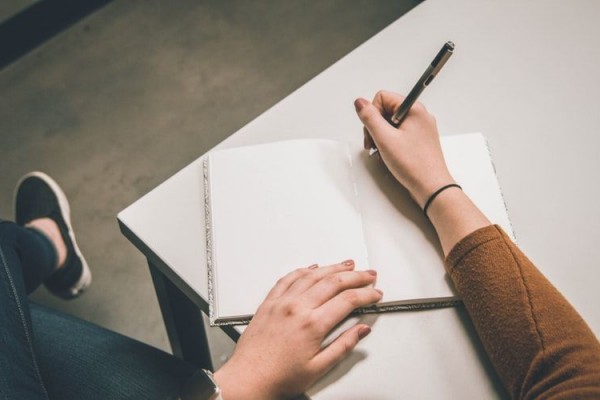 6 Kesalahan Saat Menulis CV Ini Bikin Kamu Tak Kunjung Dapat Panggilan