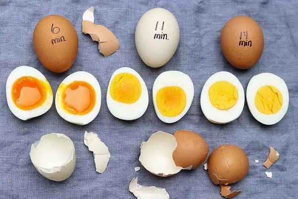 7 Tips Merebus Hingga Mengupas Telur Rebus, Lebih Praktis lho!