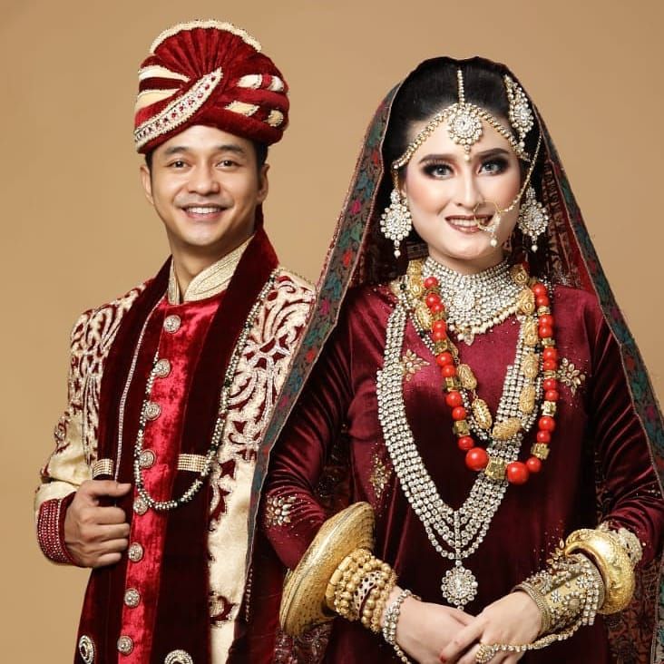 Segera Menikah, Ini 9 Potret Prewedding Adly Fairuz & Angbeen Rishi