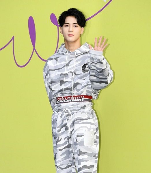 Bakal Debut Bareng Park Yuri, Berikut 10 Potret Baek Jin Produce X 101