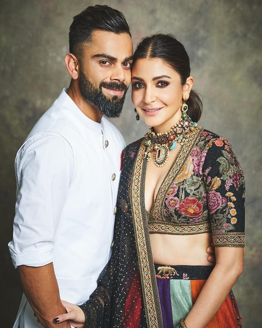 Saling Dukung! 9 Potret Anushka Sharma Dan Virat Kohli