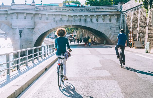 8 Hal Menyenangkan di Sungai Seine, Spot Romantis Kedua di Paris