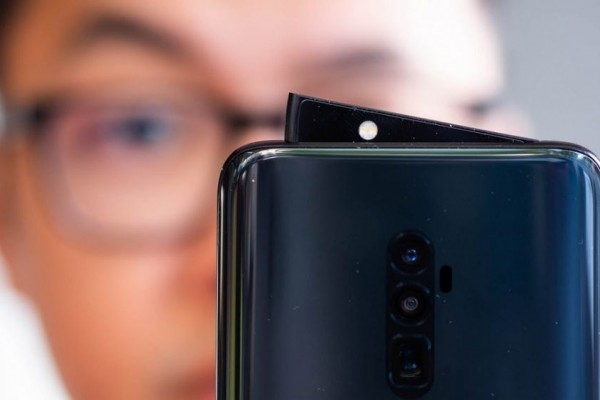 6 Smartphone Anyar yang Hadir dengan Kamera Selfie Pop-up