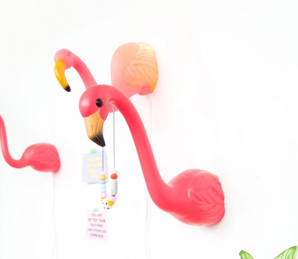 10 Inspirasi DIY Dekorasi Kamar Flamingo Cocok Buat 