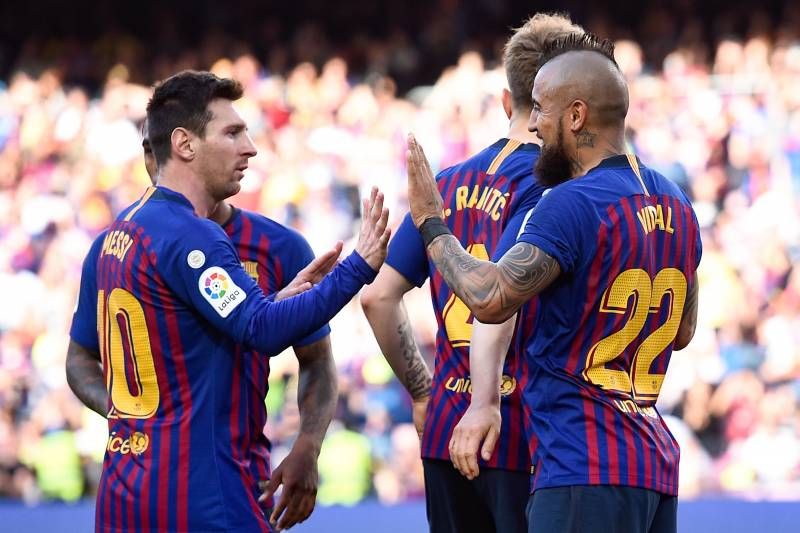 Vidal: Messi Kejutkan Kami Setiap Hari, Dia Berasal dari Luar Planet!