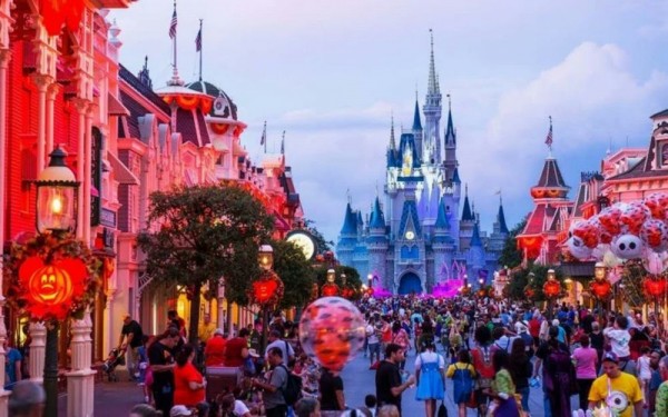 9 Hal Unik yang Hanya Bisa Kamu Temukan Saat Liburan ke Disney World