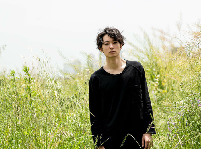 Inilah 10 Potret Keren Shogo Hama Aktor Jepang Pemeran Lupin Blue