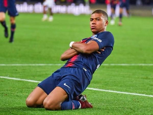 Manchester City Ngebet Boyong Mbappe, Kenapa?