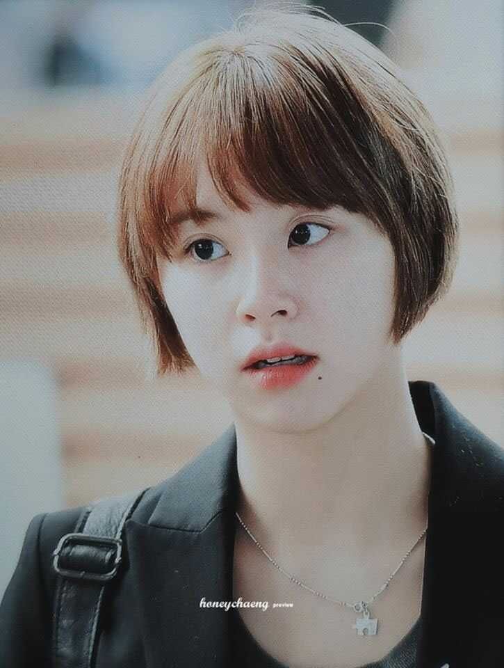 Gemesin 10 Pesona Chaeyoung Twice Yang Kembali Dengan Rambut Pendek