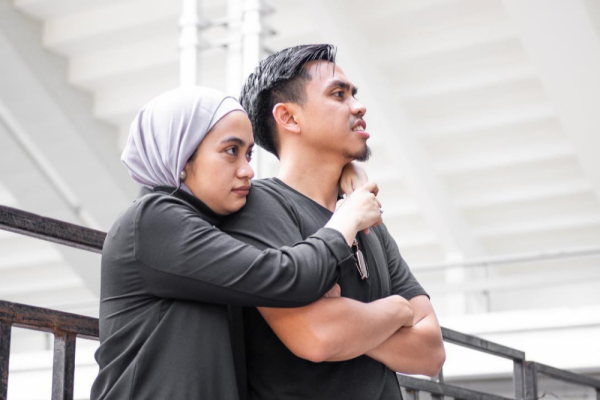 10 Momen Manis Ayudia & Ditto Saat Saling Support, Pasangan Tergemes!
