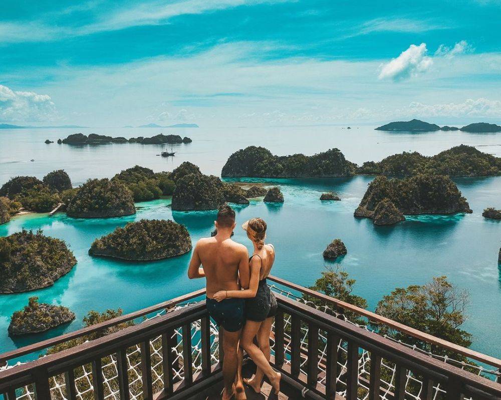 6 Cara Menikmati Raja Ampat Untuk Kamu Yang Gak Bisa Menyelam