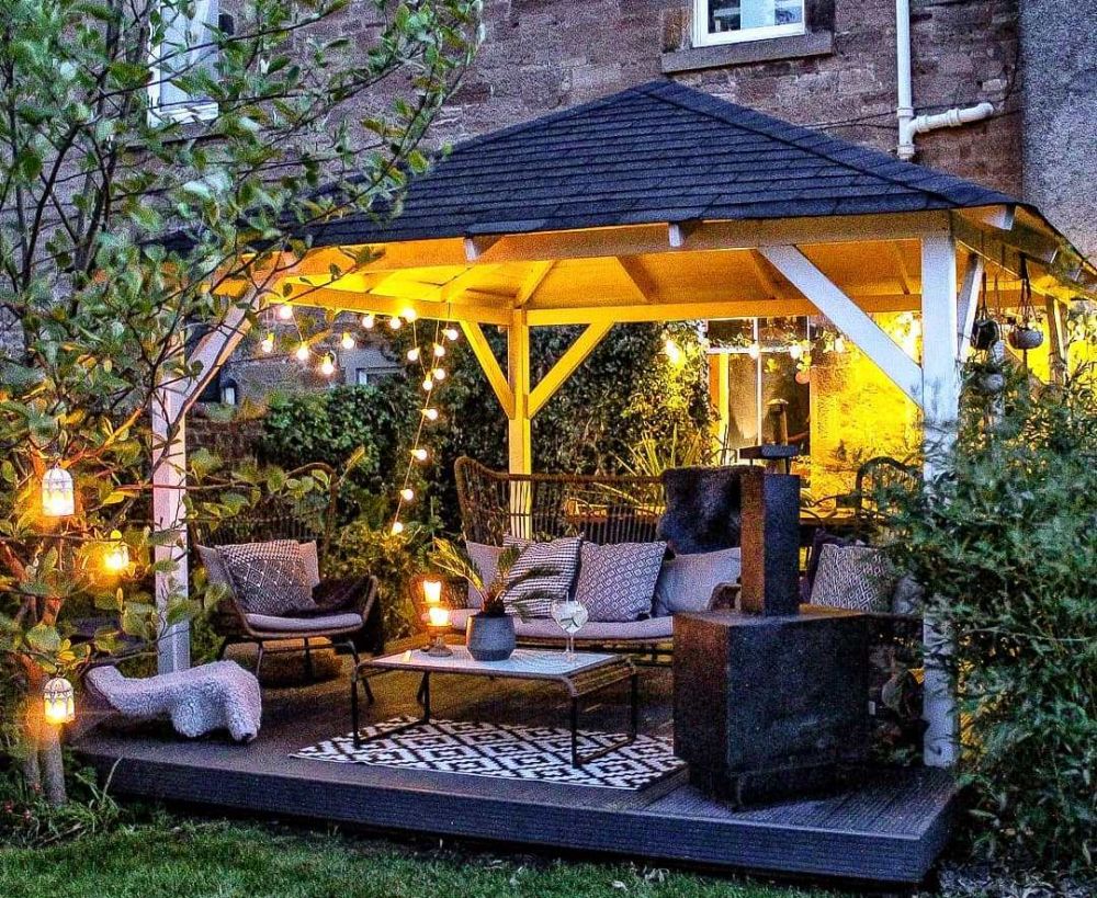 10 Inspirasi Desain Gazebo Cocok untuk Pengganti  Ruang Tamu