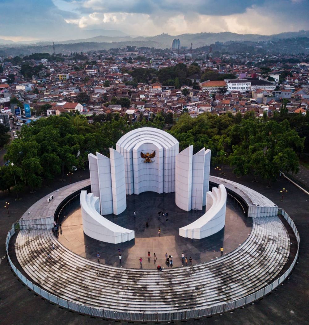 Pas Buat Wisata Edukasi, Intip 6 Tempat Bersejarah di Bandung
