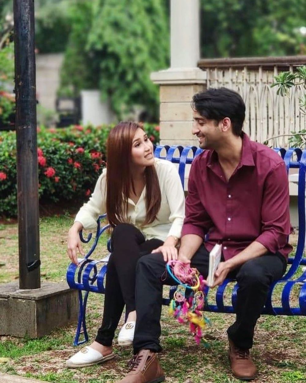 Dipenuhi Adegan Manis, 10 Potret Ayu Ting Ting dan Shaheer Syuting FTV