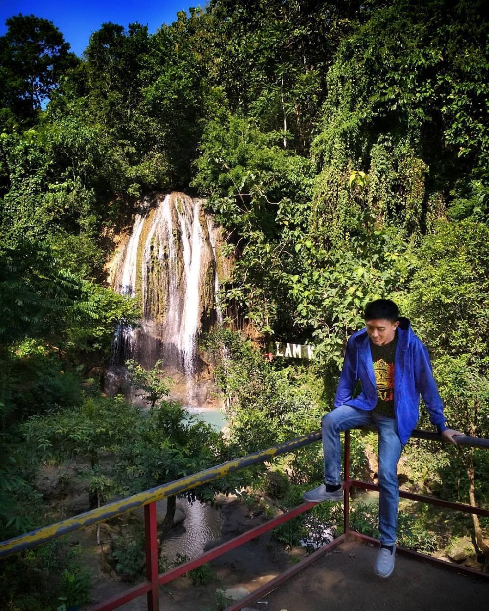 10 Eksotisme Air Terjun Alam Kandung Surga Tersembunyi Di