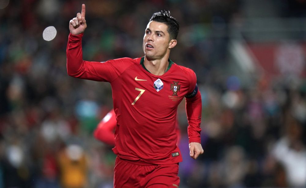 Cetak Hattrick untuk Portugal, Cristiano Ronaldo Ukir Sejarah Baru