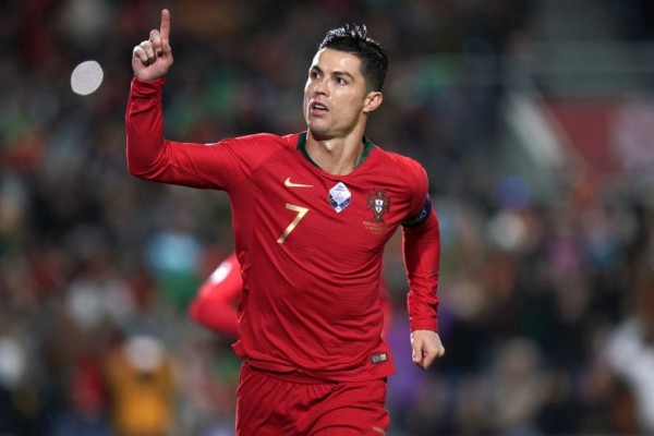 Cetak Hattrick untuk Portugal, Cristiano Ronaldo Ukir Sejarah Baru