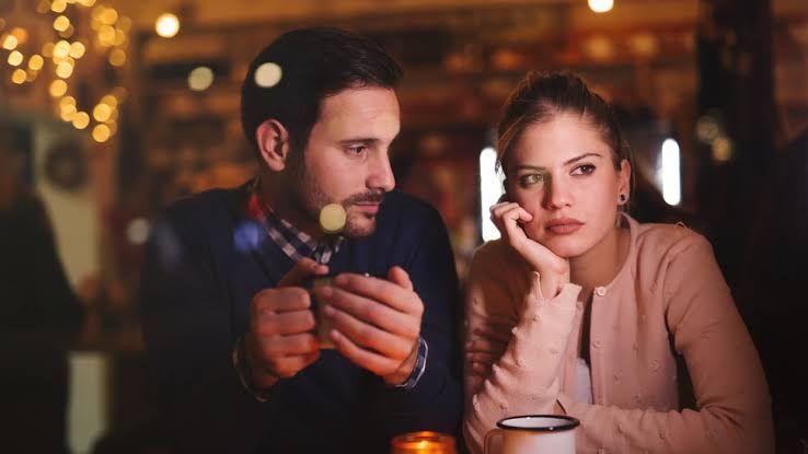 5 Sikap yang Harus Kamu Ambil Saat Kekasihmu Ketahuan Selingkuh