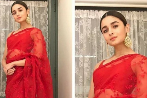 10 Gaya Aktris Bollywood Saat Memakai Sari, Anggun & Stylish Abis!