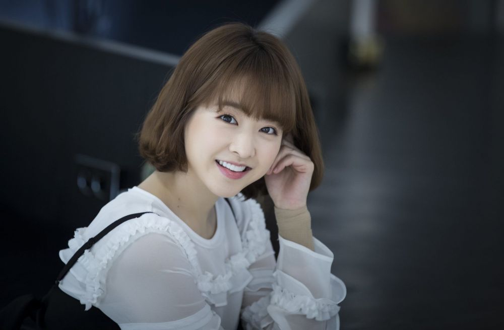 10 Potret Manis Park Bo Young dengan Rambut Pendek, Imut!