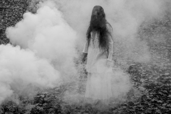 Termasuk Bunga Melati, 10 Aroma Ini Pertanda Ada Makhluk Halus Dekatmu