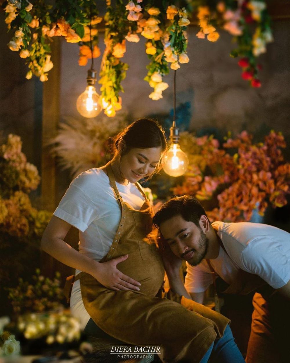 10 Momen Maternity Shoot Syahnaz dan Jeje Govinda, Manis dan Romantis