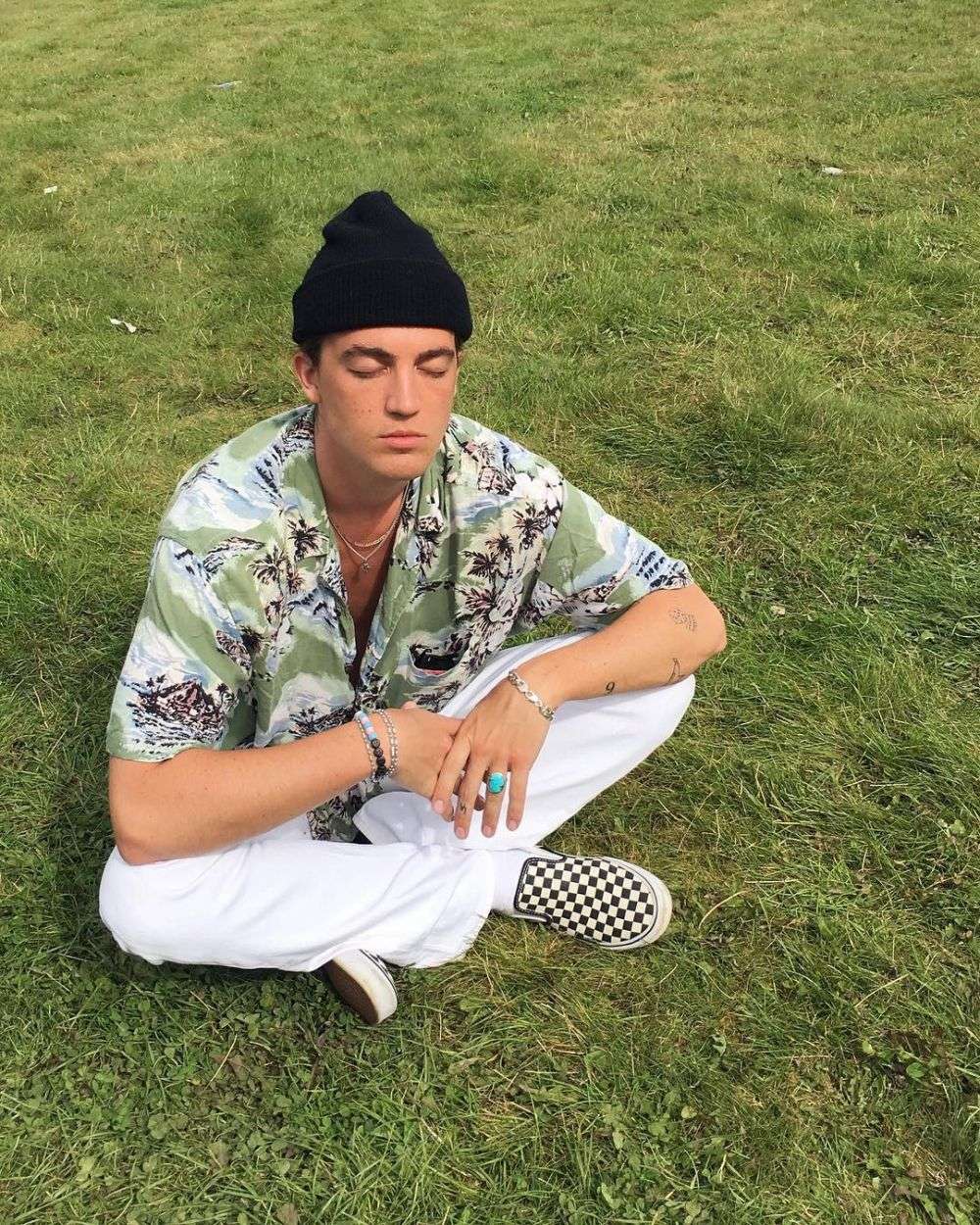 10 Inspirasi Casual Outfit Paul Klein Lany Simpel Dan Hits Abis