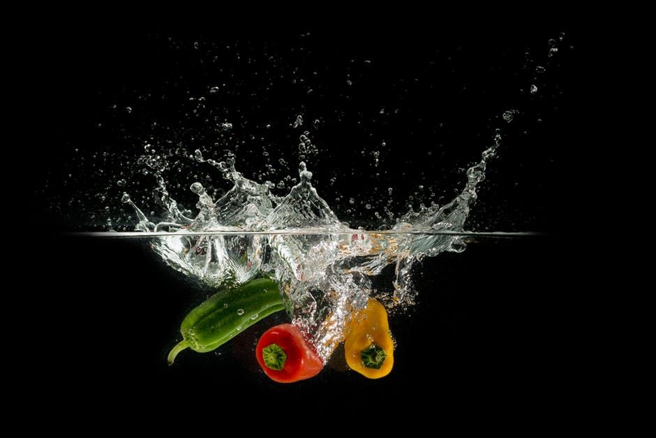 5 Cara Mencuci Buah dan Sayur Agar Bebas dari Ancaman Pestisida