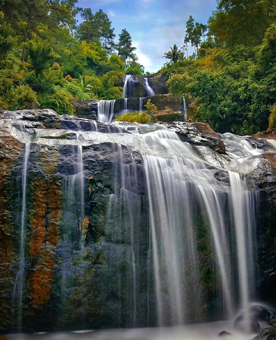 5 Wisata Air Terjun di Trenggalek, Pesona Alamnya Bikin Mata Melek