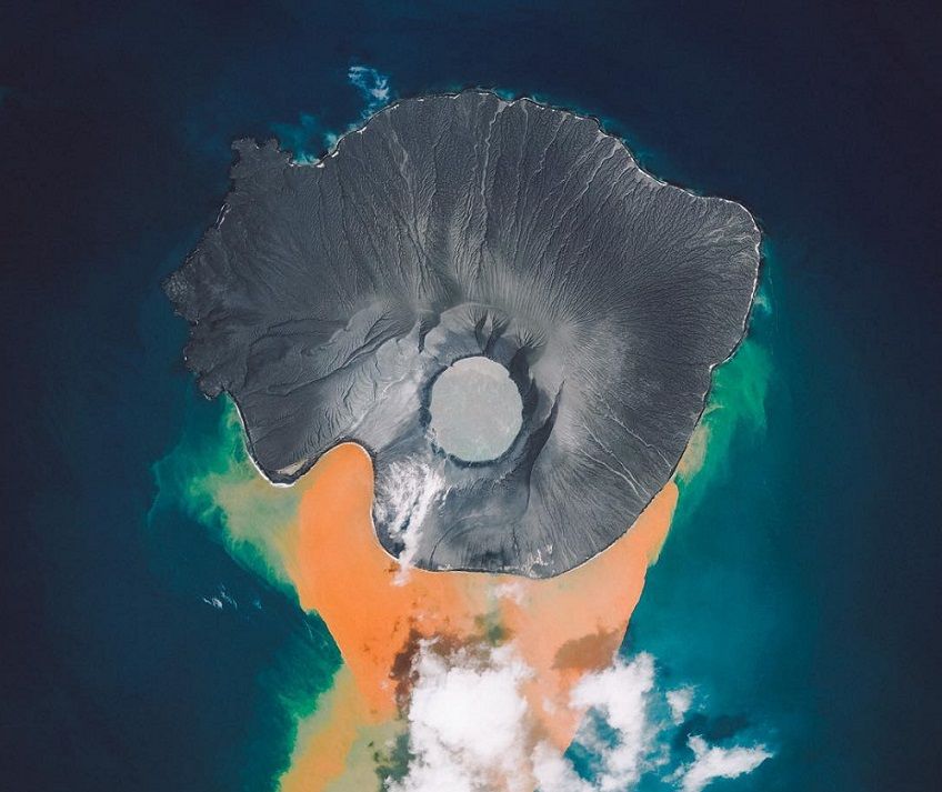 Anak Krakatau Kembali Erupsi, Ketinggian Kolom Abu Capai 1 Km