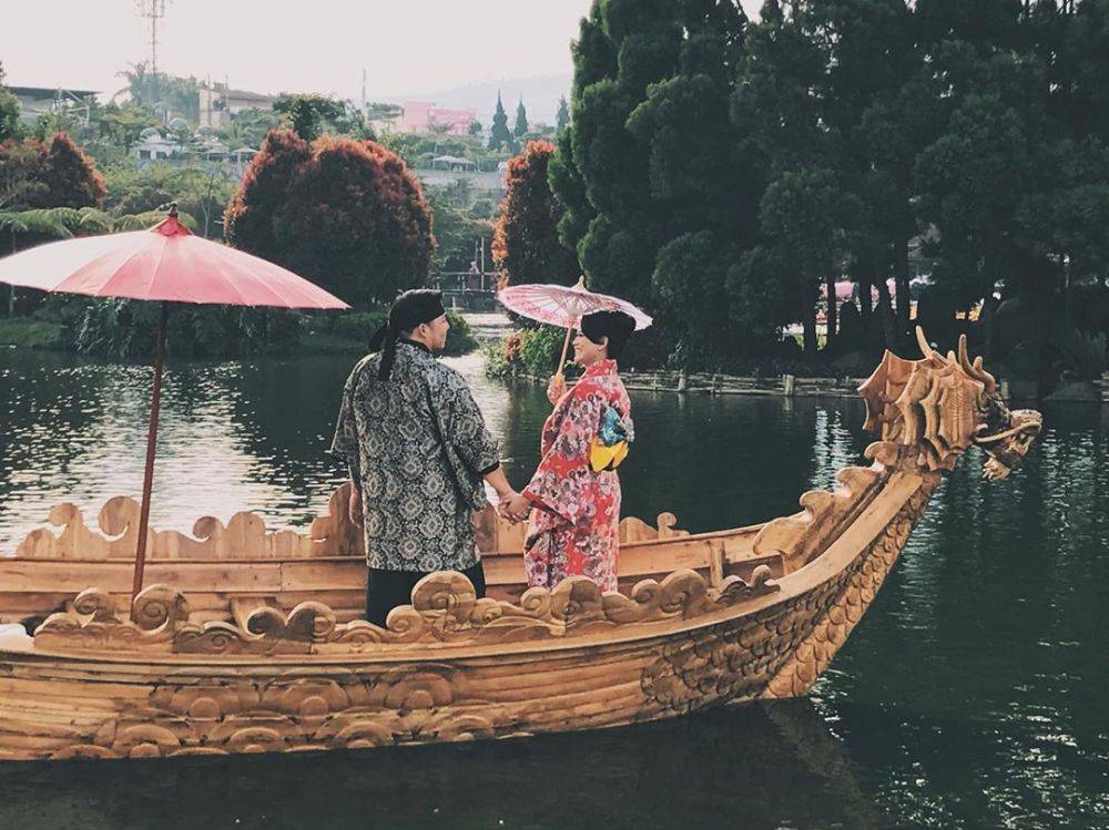 Kyotoku Floating Market | 8+ Tempat Romantis di Bandung untuk Honeymoon Wajib Kamu Tau